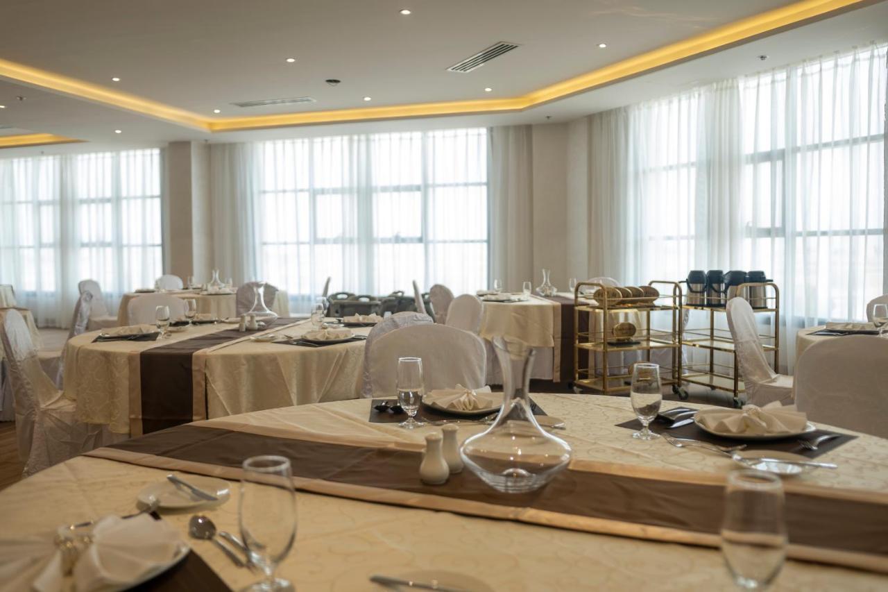 The Plaza Hotel & Resort 塞拉莱 外观 照片
