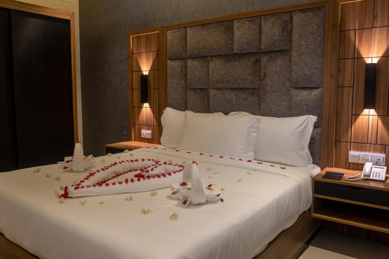 The Plaza Hotel & Resort 塞拉莱 外观 照片